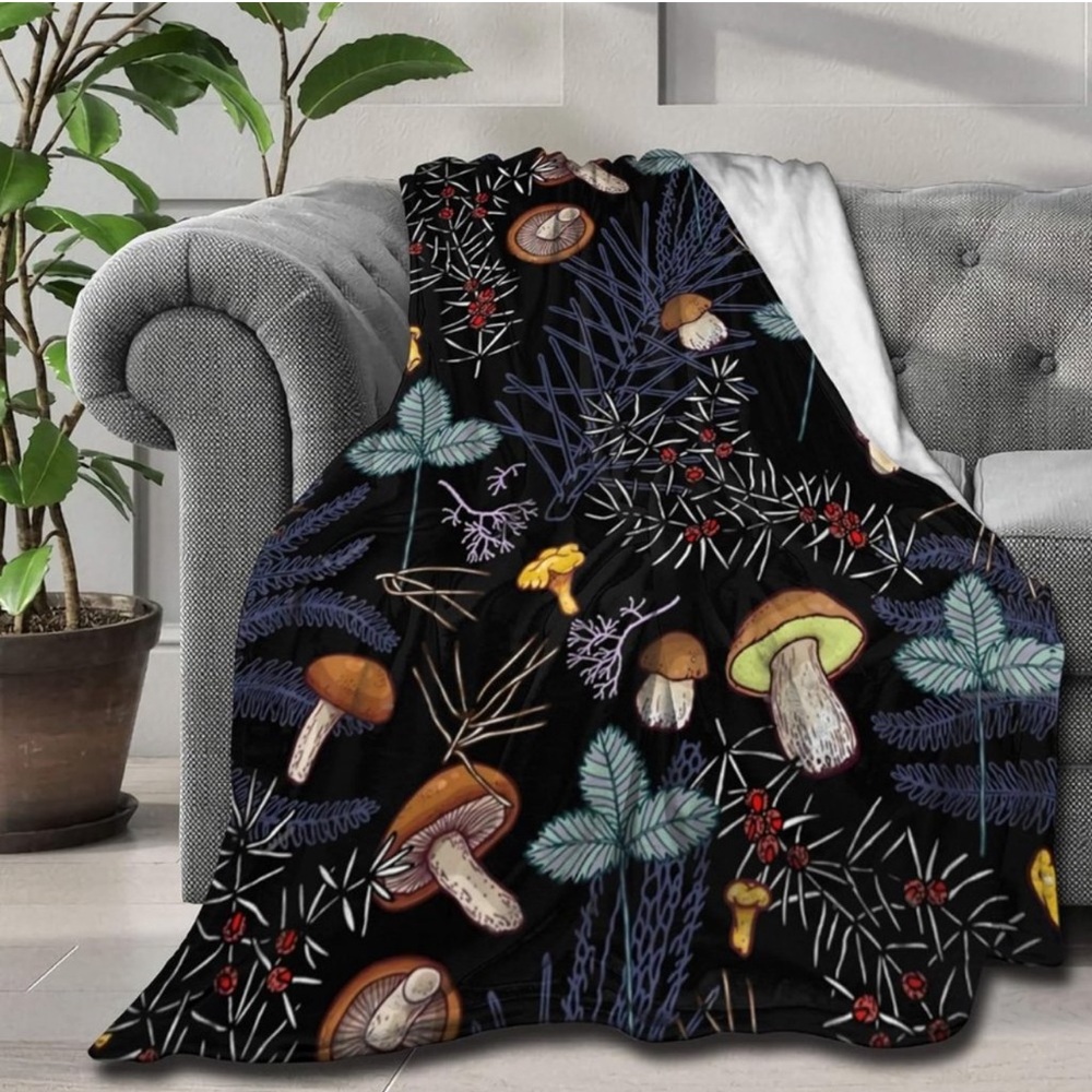 Wild Forest Mushrooms Throw Blanket 50 x 60 New